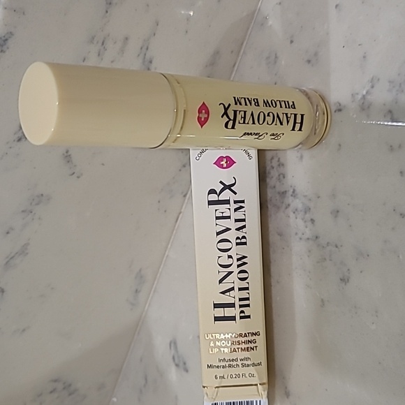 Too Faced NIB HangoverRx Pillow Balm In Banana Kiss - Picture 8 of 16